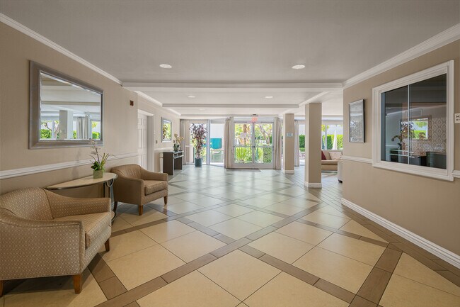 Building Photo - 4501 Cedros Ave