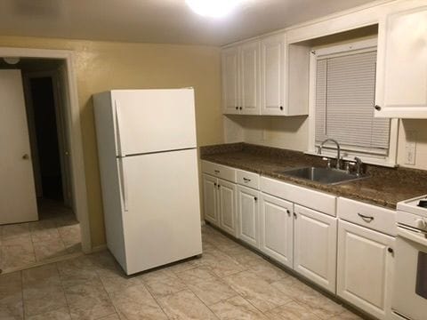 Foto del edificio - 300 Concord Ave