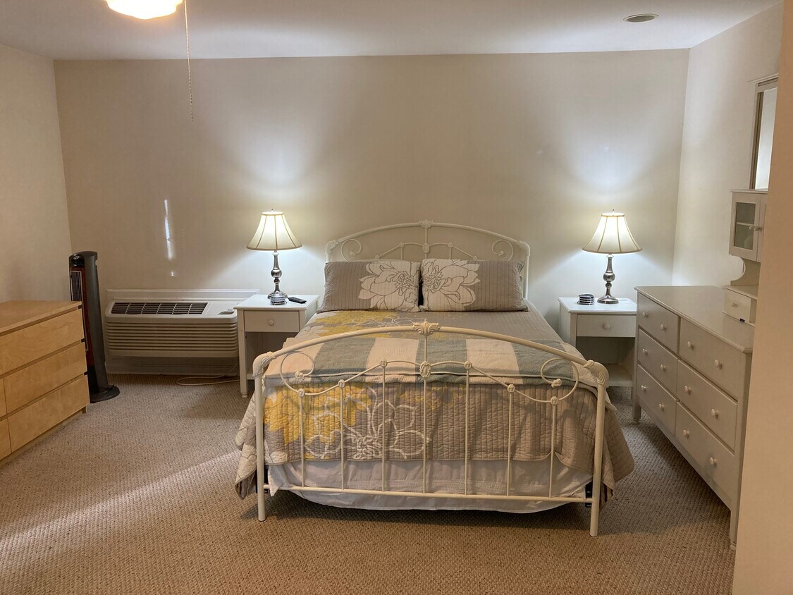 Foto principal - 10750 Old Mill Rd