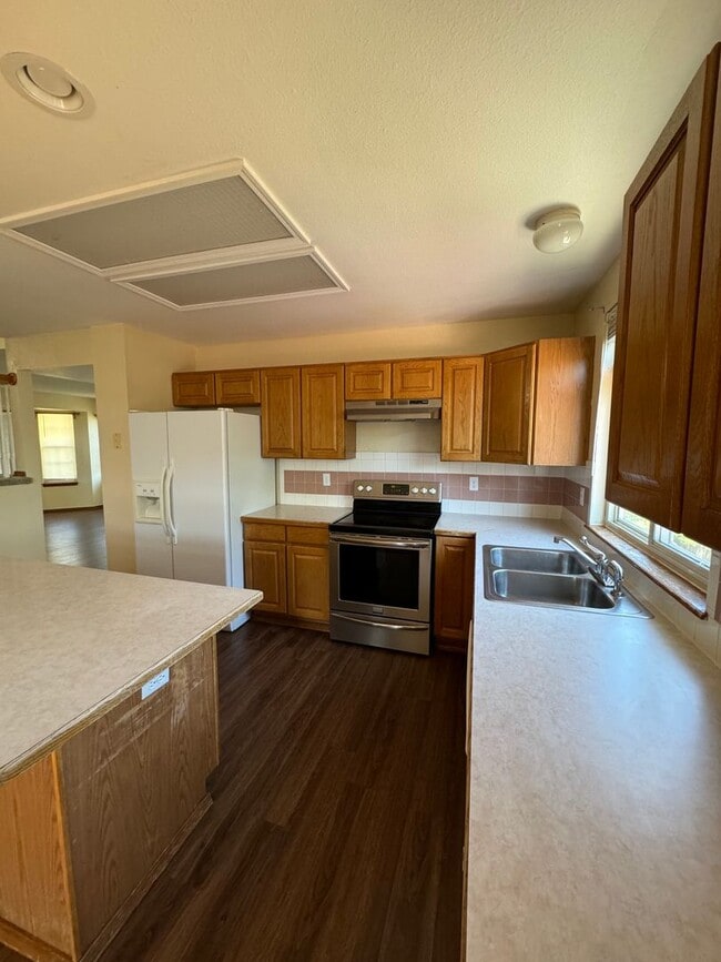 Foto del edificio - Charming 5 Bed 3 Bath House