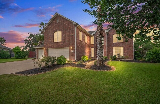 Foto del edificio - 303 N Elder Grove Dr