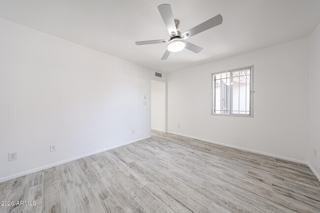Foto del edificio - 2501 N 22nd Dr