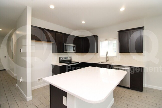 Building Photo - 24195 W Verlea Dr