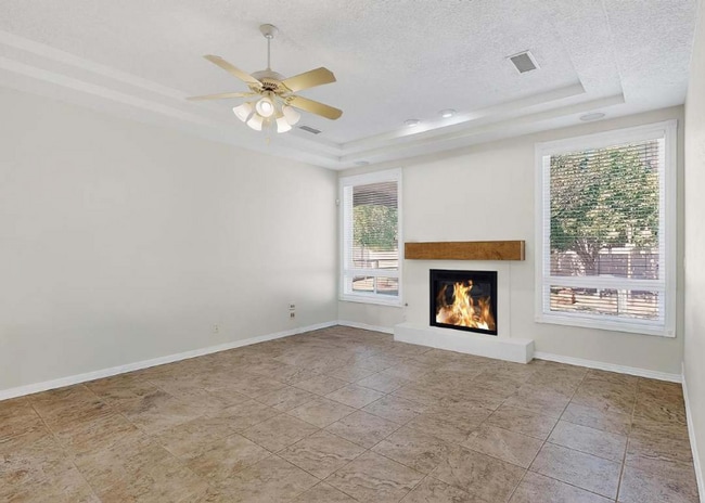 Building Photo - 3945 Bay Hill Loop SE