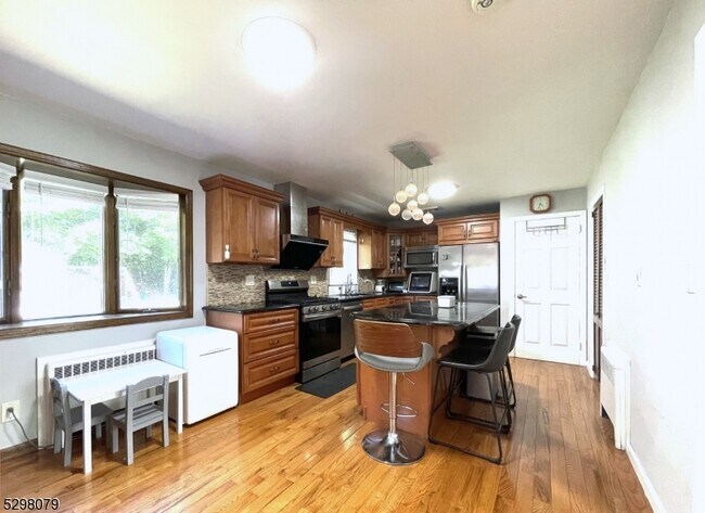 Foto del edificio - 50 School Ave