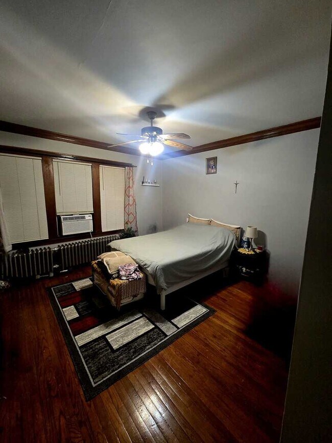 Foto del edificio - 1014 E Prairie Ave