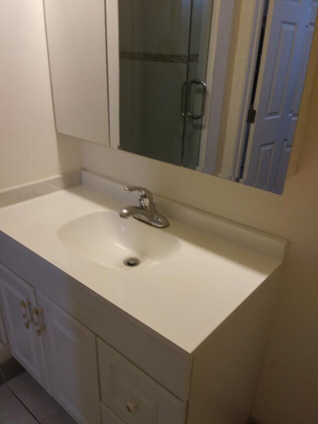 Foto principal - 5801 Aldea Ave