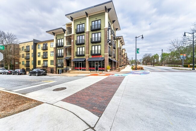 Photo - 5300 Peachtree Rd Townhome