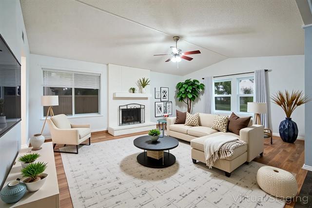 Building Photo - 2520 Majestic Dr