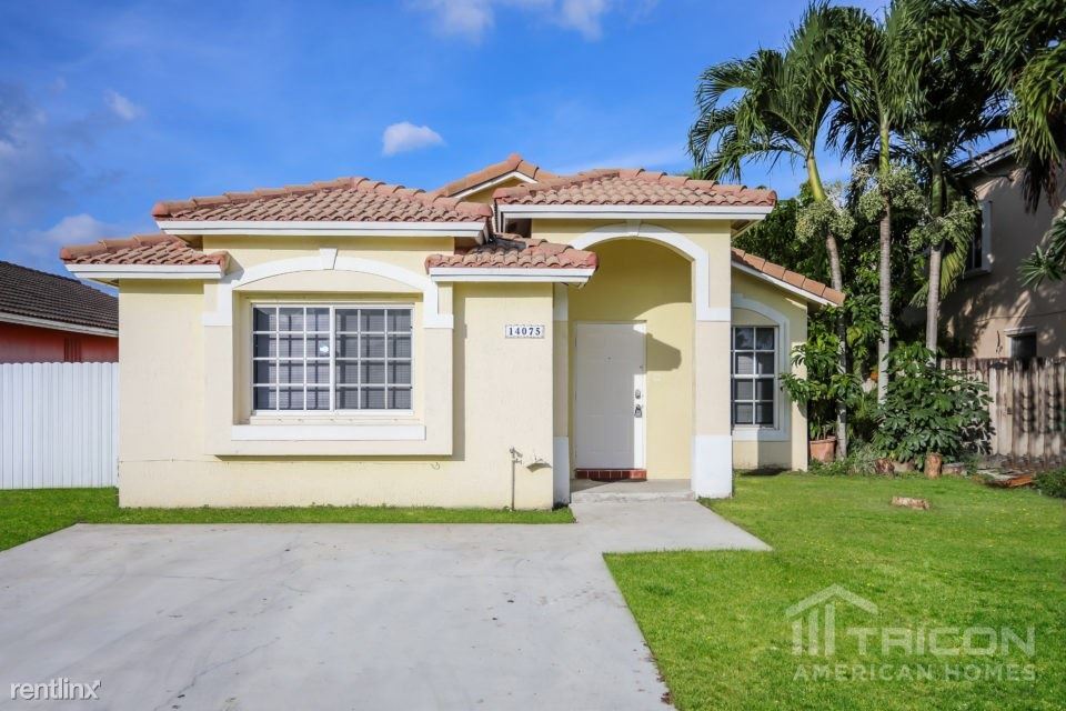 14075 SW 145th Pl, Miami, FL 33186 - House Rental in Miami, FL ...