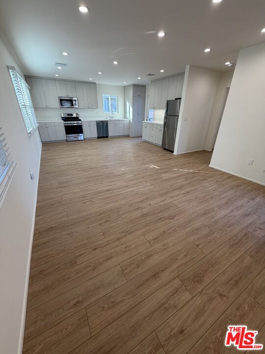 Foto del edificio - 2320 Carnegie Ln