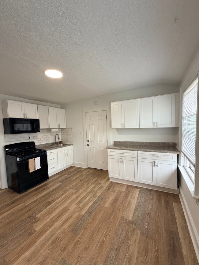 Foto del edificio - 44 Brooklawn St