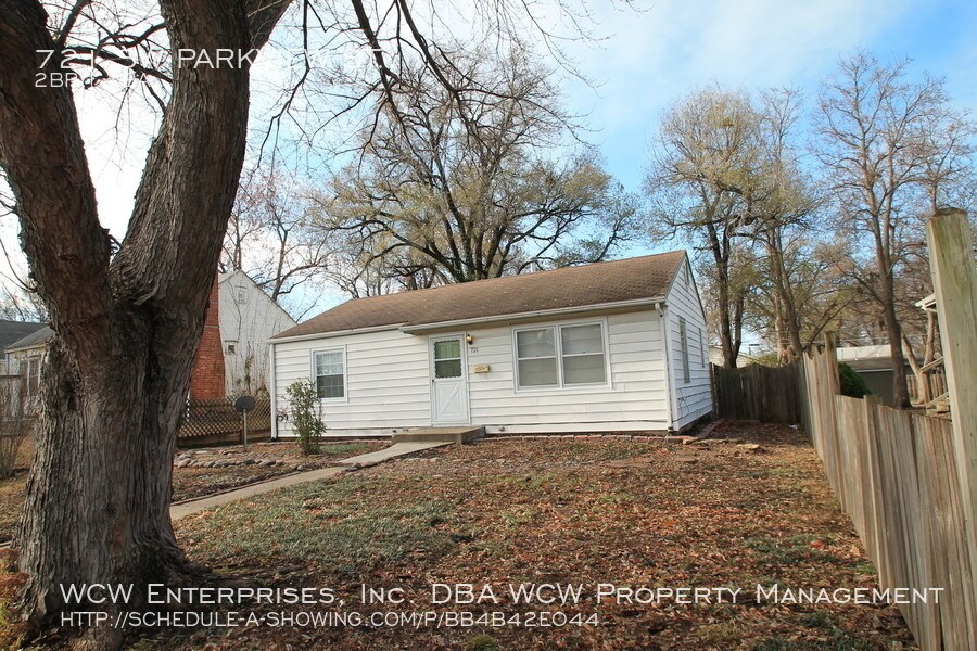 Primary Photo - 721 SW Parkview St