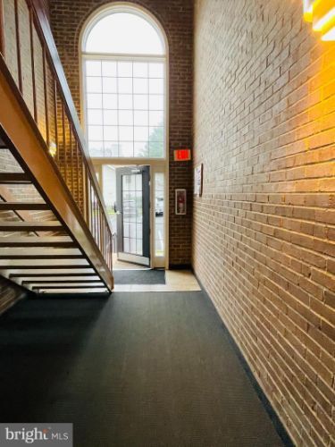 Foto del edificio - 122 Westwick Ct