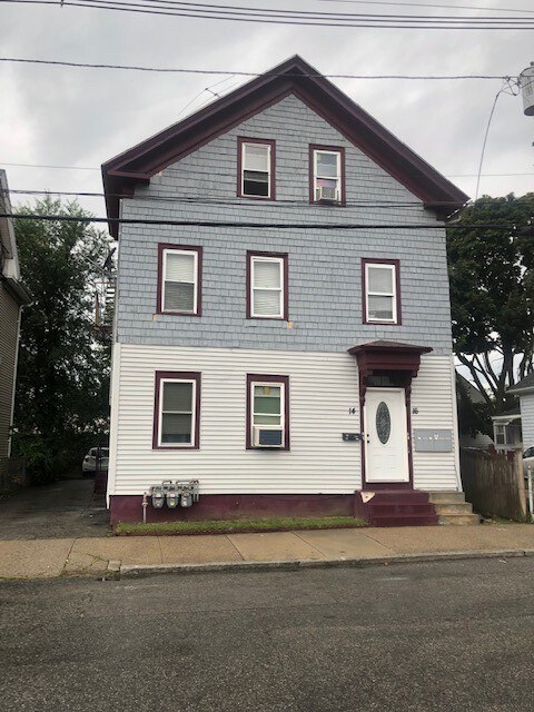 Building Photo - 16 Unit St