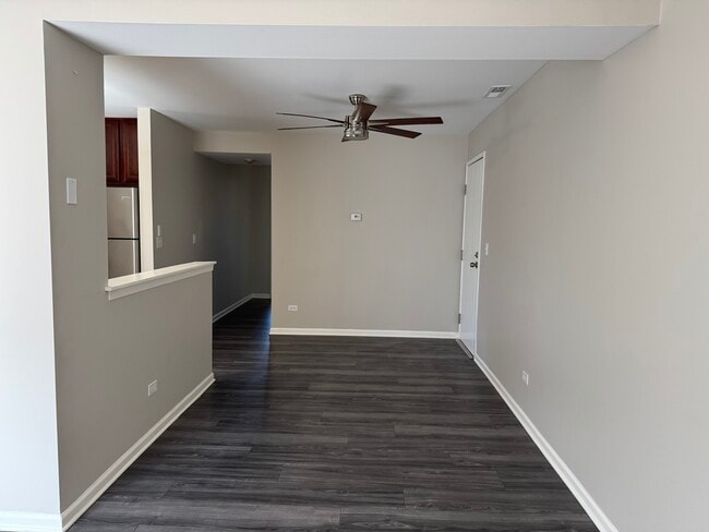 Building Photo - 2220 Abbeywood Dr