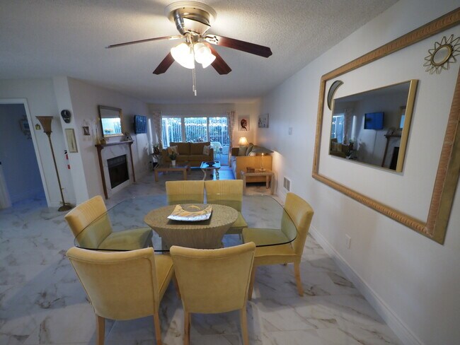 Building Photo - 3525 Lebon Dr