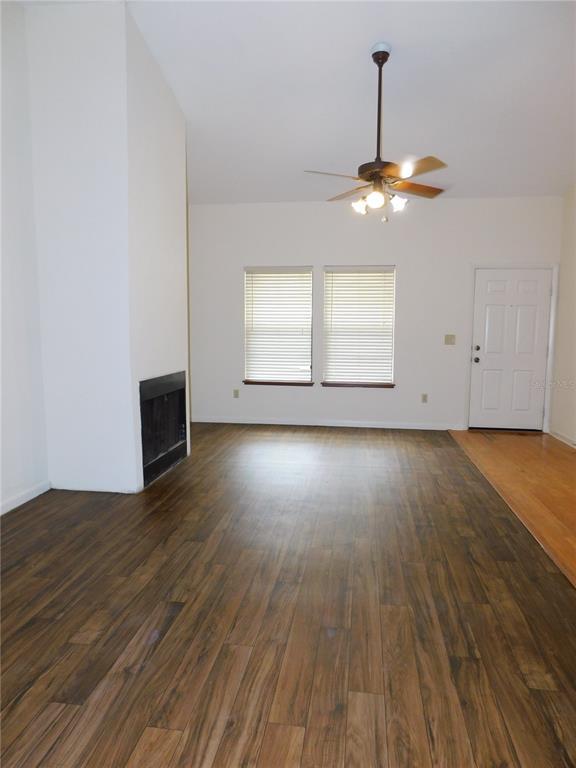 Foto del edificio - 3003 NW 75th Terrace