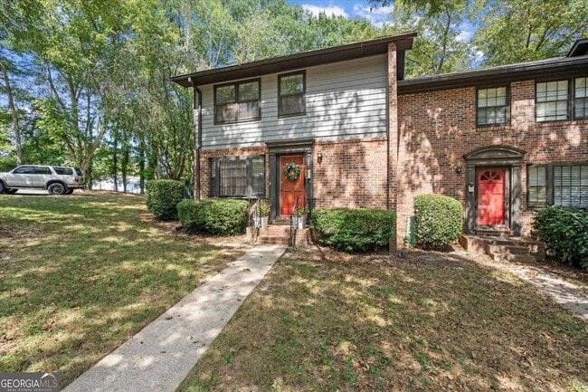 Foto del edificio - 541 N White St