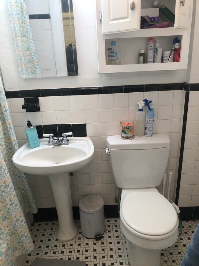 Foto del edificio - 66 Phillips St