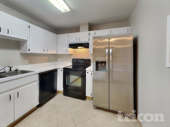 Foto del edificio - 4317 Longshore Dr