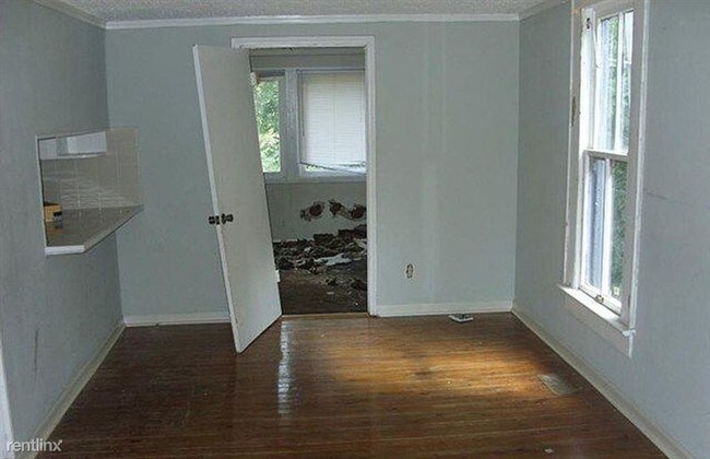 Building Photo - 4 br, 2 bath House - 3156 Harris Dr,