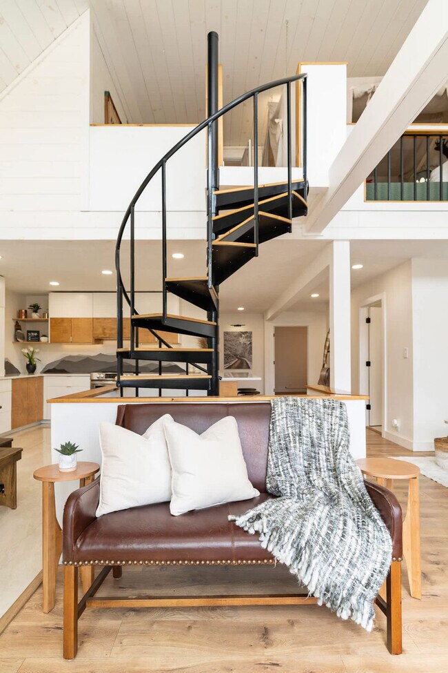 Foto del edificio - 928 Ditney Way