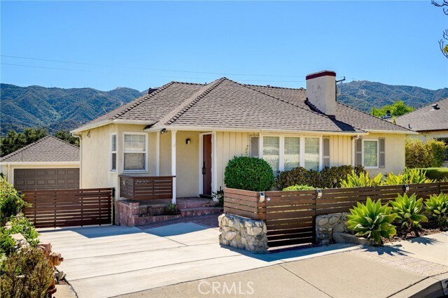 Primary Photo - 2930 Mayfield Ave