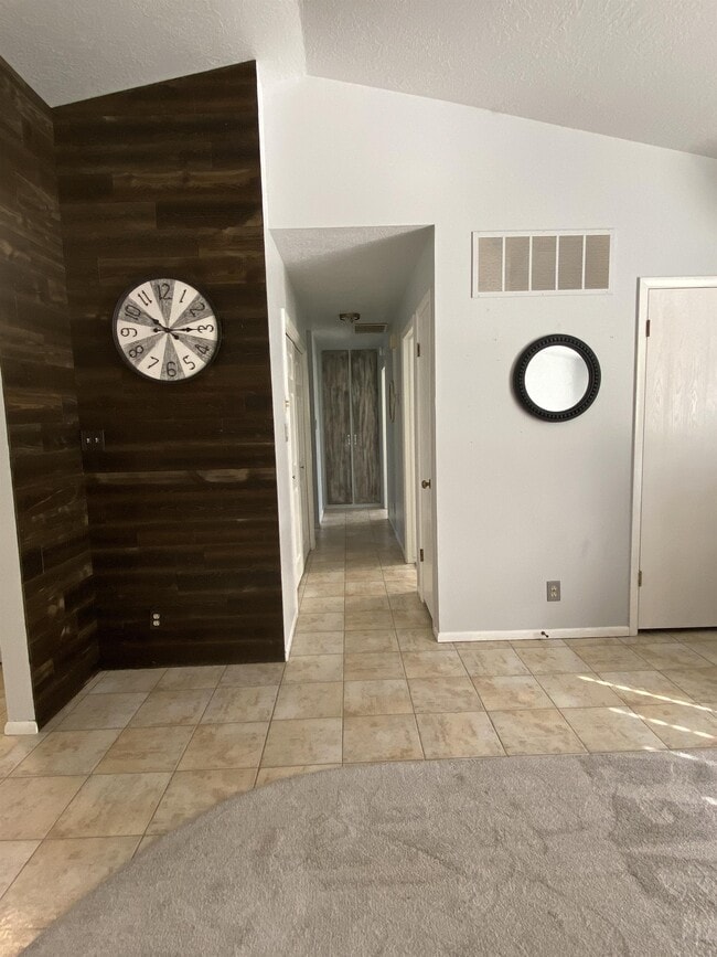 Foto del edificio - 771 Cypress Way