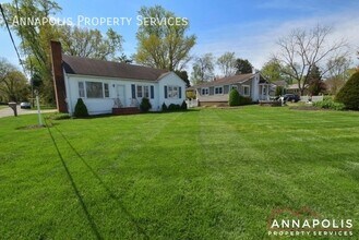 Building Photo - 3043 Riva Rd