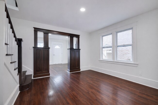 Foto del edificio - 512 Brown St