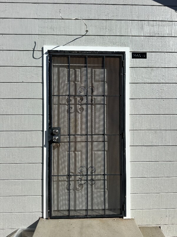 Foto del edificio - 1443 Linden Ave