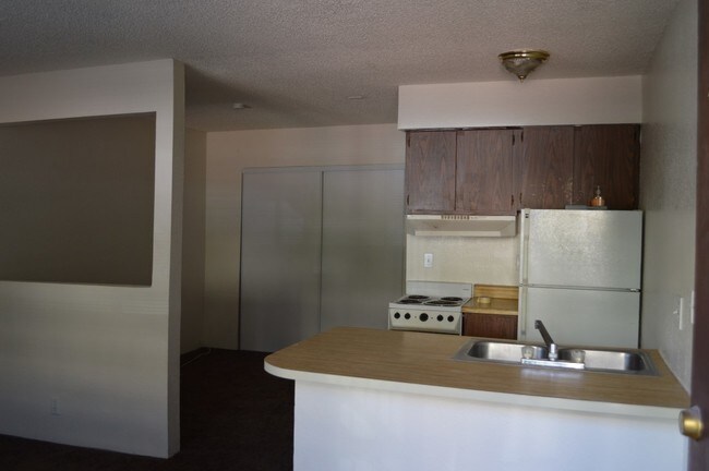 Building Photo - 4816 Koval Ln