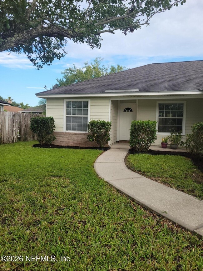 Building Photo - 570 Manship Dr