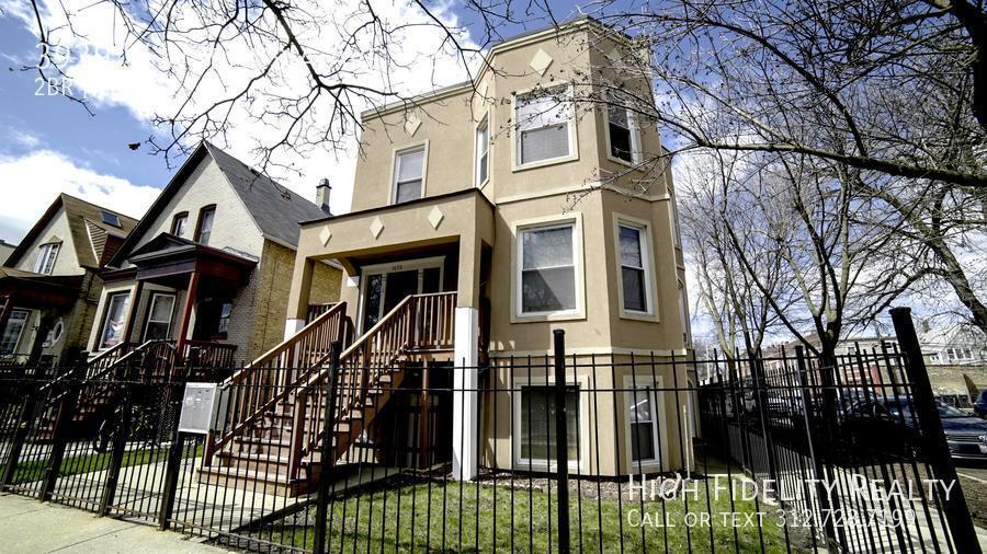 Primary Photo - 3939 W Wabansia Ave