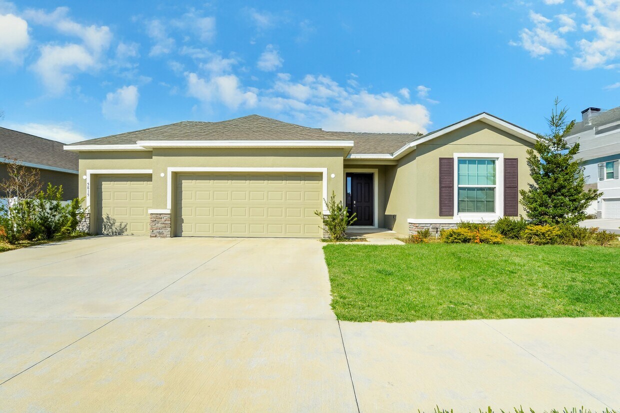 Foto principal - 5815 SW 82nd Ln.