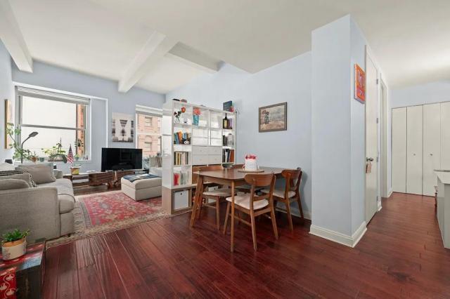 Foto principal - 2 bedroom in NEW YORK NY 10006