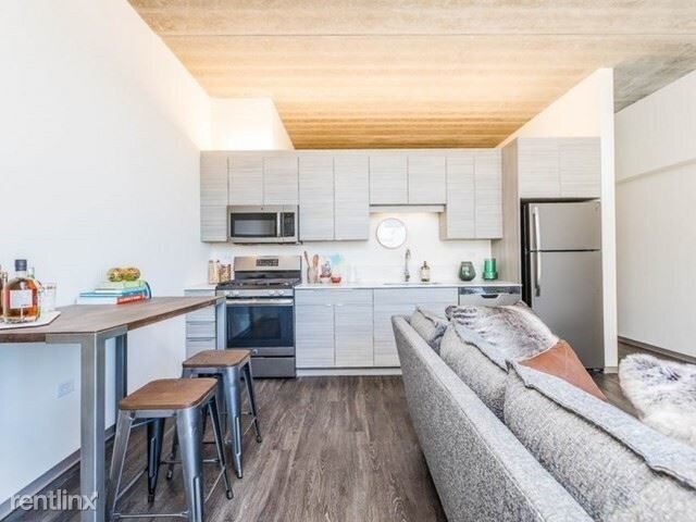 Foto del edificio - 1920 N Western Ave