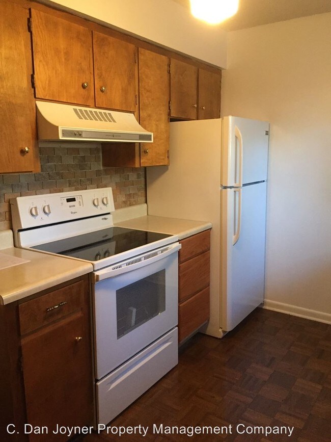 Building Photo - 42 Briarglen Pl