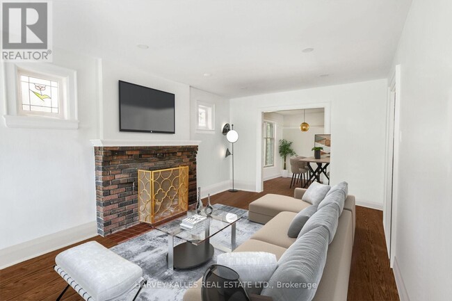 Building Photo - 39 Standish Ave