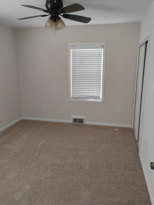 Building Photo - 4222 Elderon Ave