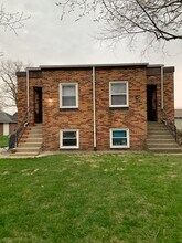 Building Photo - 857 McClain Rd