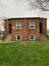 Building Photo - 857 McClain Rd