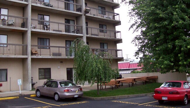 Foto del edificio - 620 W Pike St