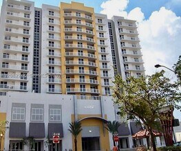 Building Photo - 900 SW 8th St