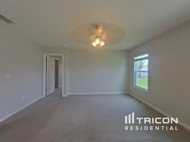 Building Photo - 2072 Pebble Point Dr