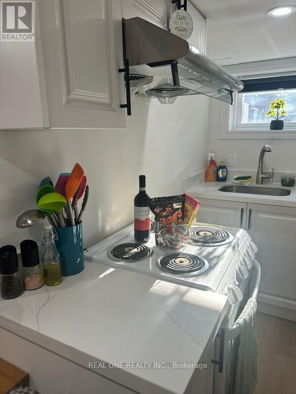 Building Photo - 124 Malvern Ave