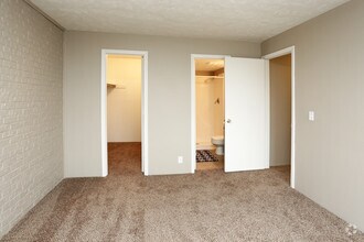 Evergreen Terrace Apartment Community photo'