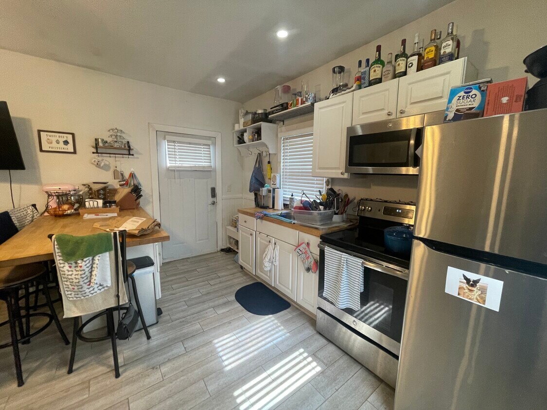 Foto principal - 79 Grandview Dr