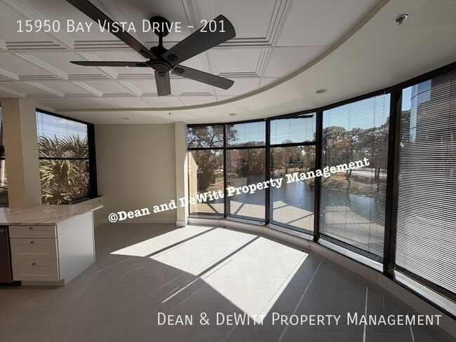 Foto del edificio - 2 Bed/2 Bath - Unit 201